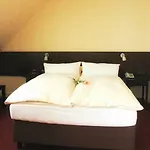 Kleiner Riesen 3* Koblenz (Rhineland-Palatinate)