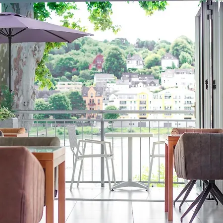 Kleiner Riesen فندق كوبلنس