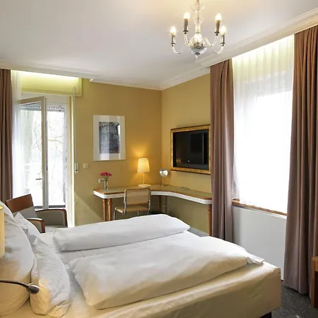 Kleiner Riesen 3*