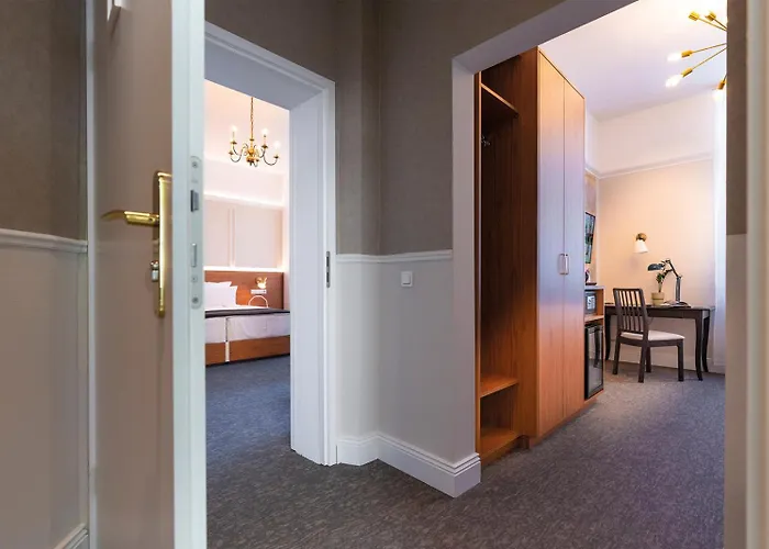 Kleiner Riesen Hotell 3*